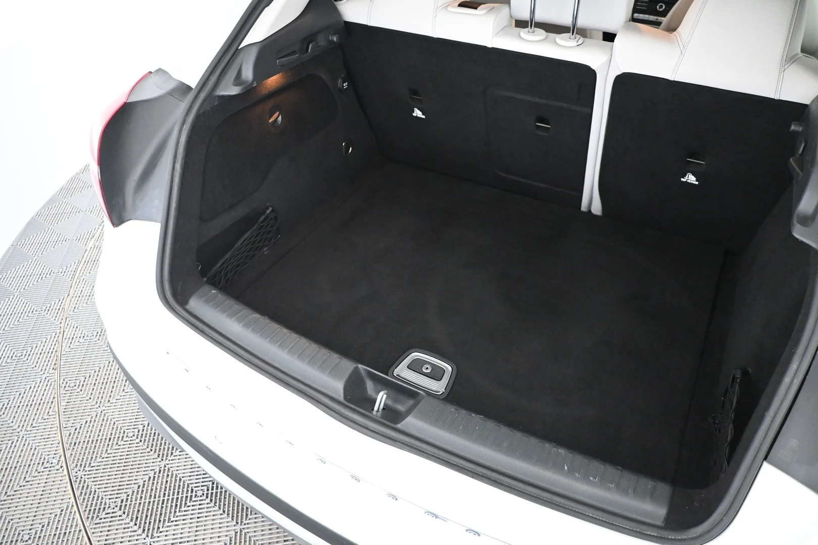 Car Image - 1Va2ogkhKh0onnN5dfCQpB