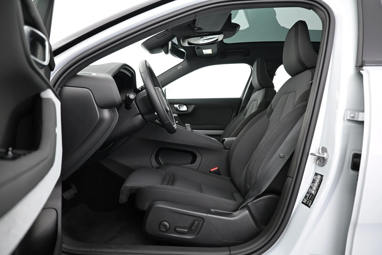 Car Image - zH1b21eXxOCvt4725u8QZ
