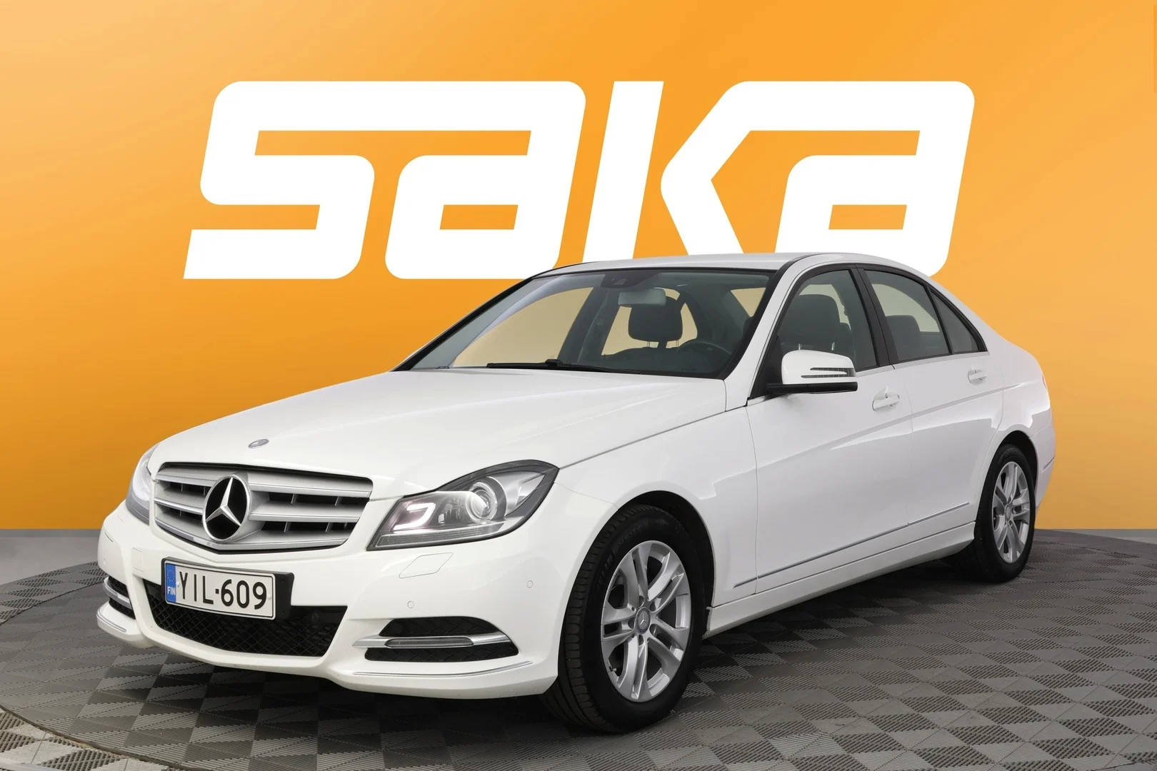 Car Image - 1Rf6BmXneo0aQlaep8SlJ0