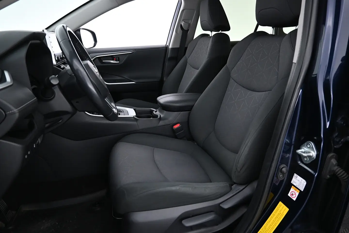 Car Image - 5oAdCf7rbwOk6Vp3ErUloU