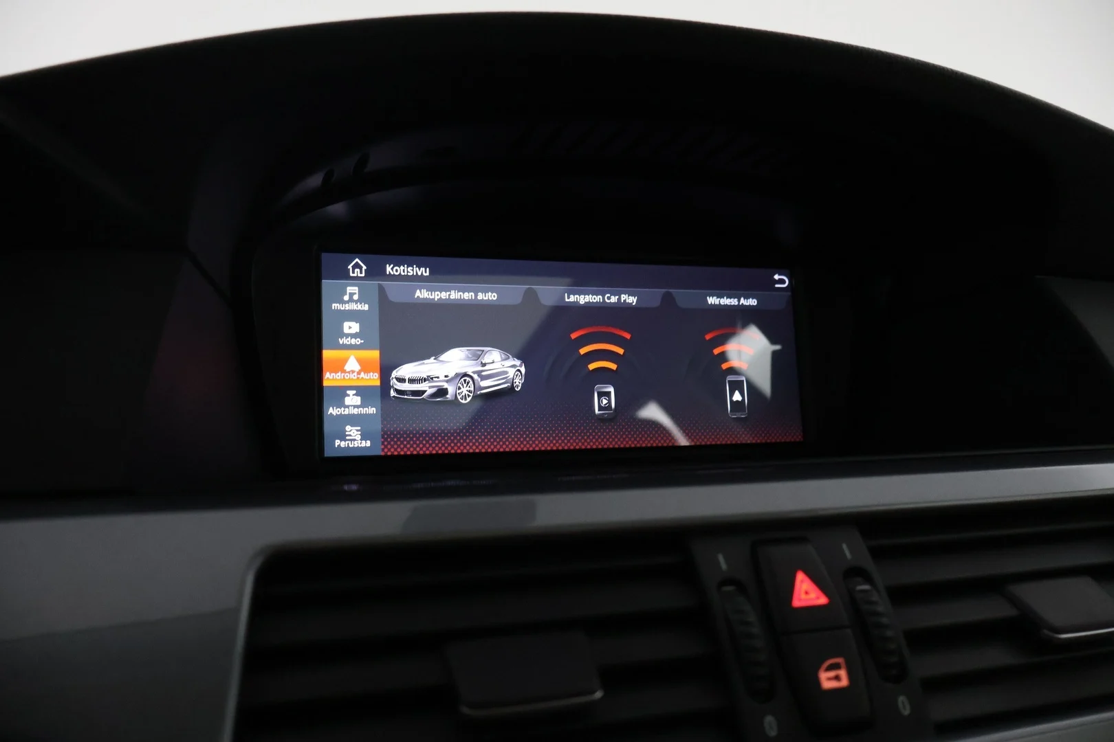 Car Image - 8kTN42r3JTpYHMjQ8x1bT