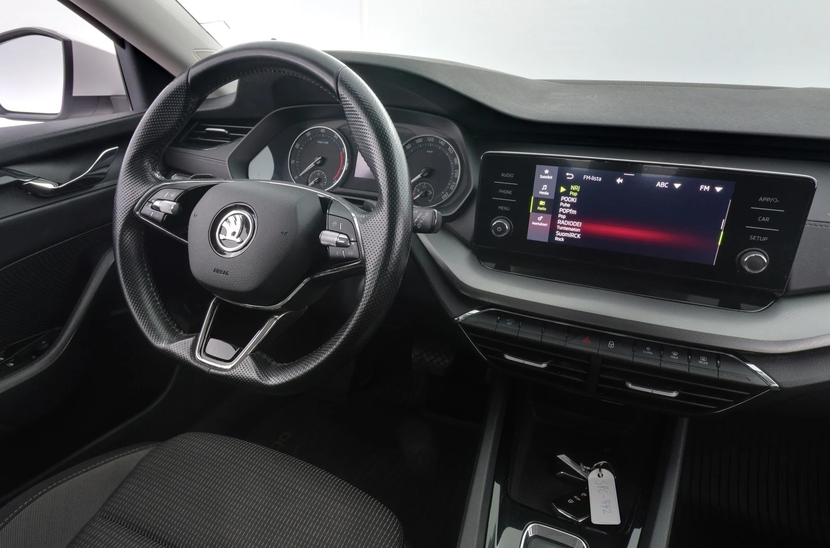 Car Image - 7vQz9JIPg7qSTng034e0Ru