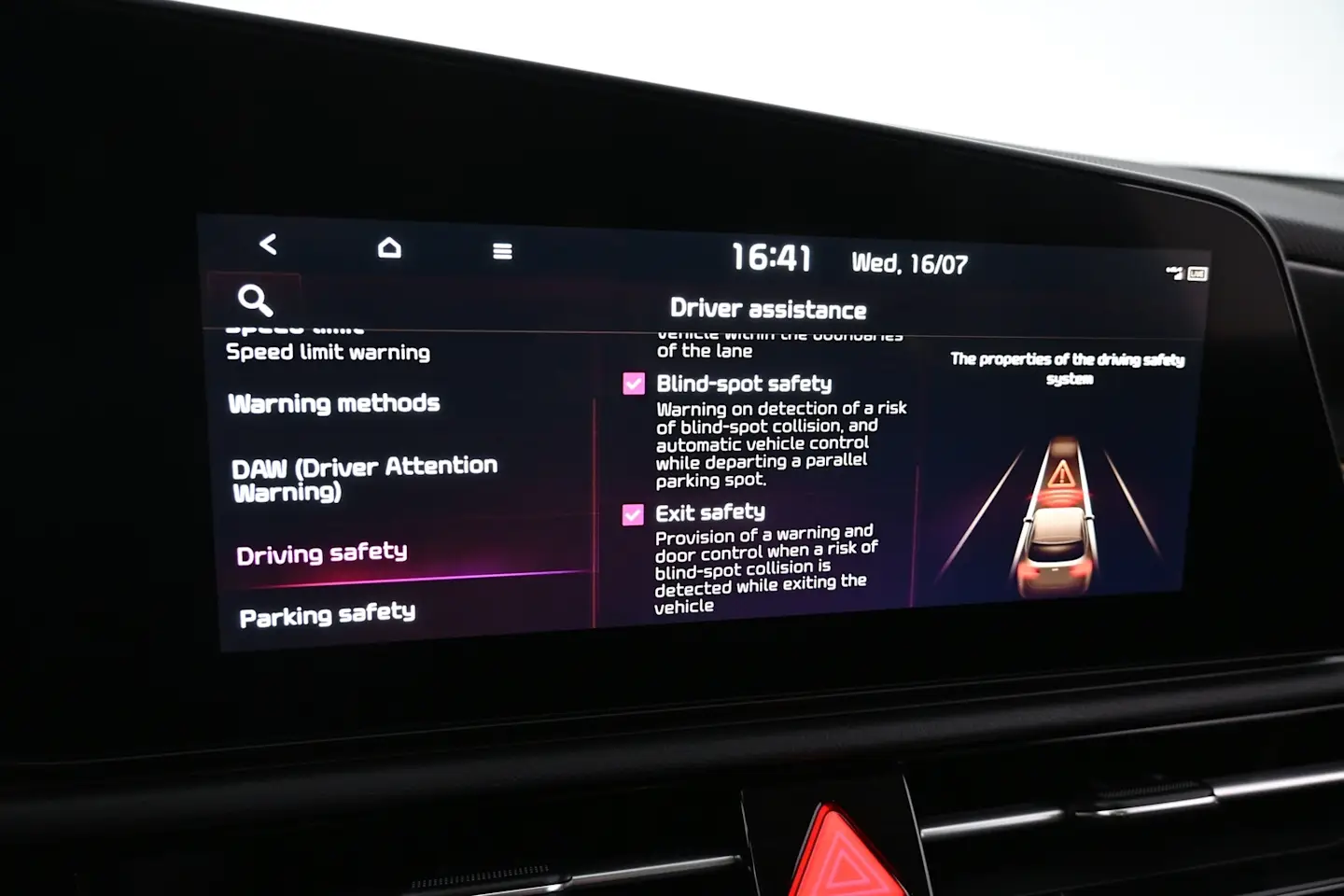 Car Image - 3c08YlzUougQkd9UJLWsWo