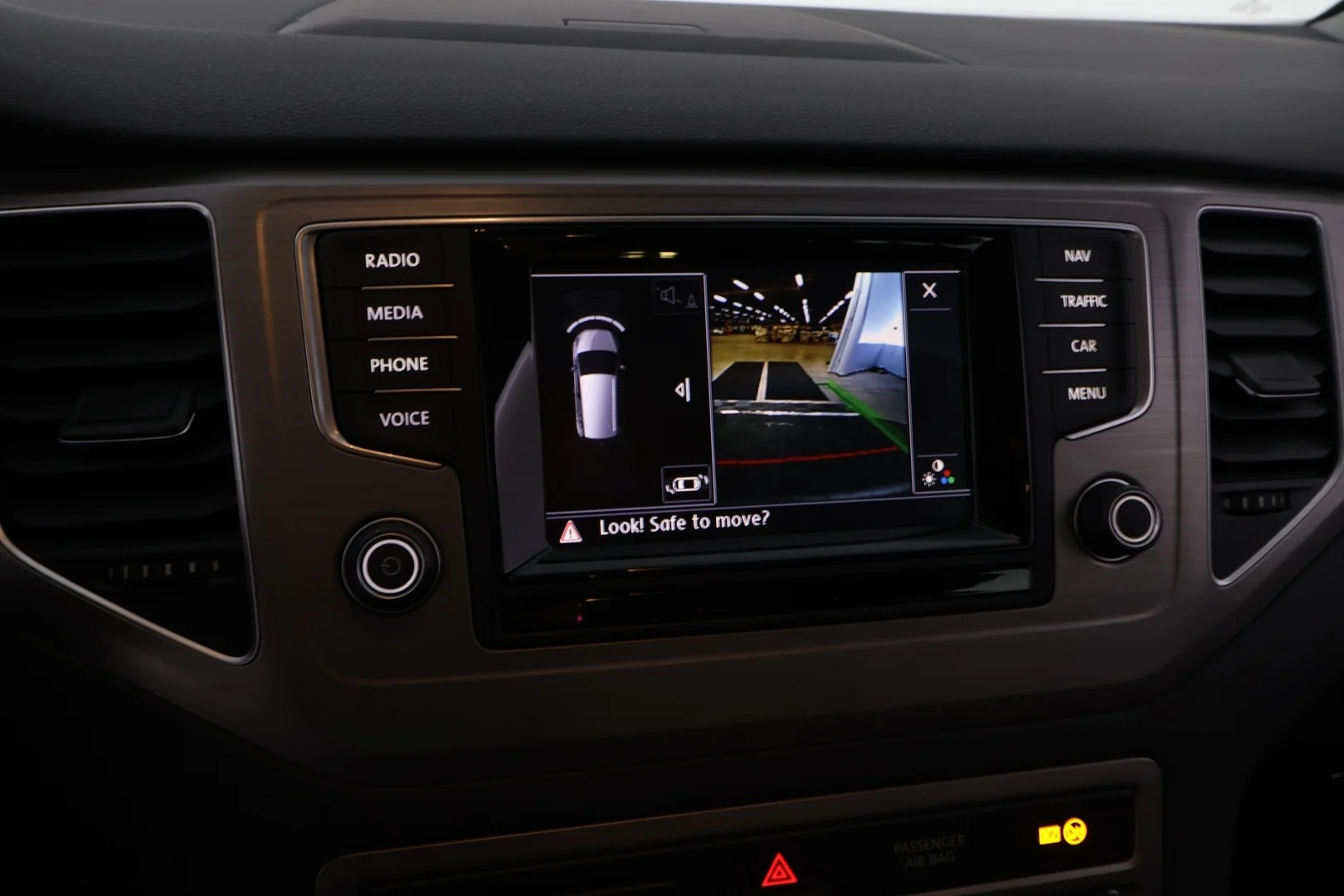 Car Image - 3ExxM1KSEDLN2M9bg60lHl