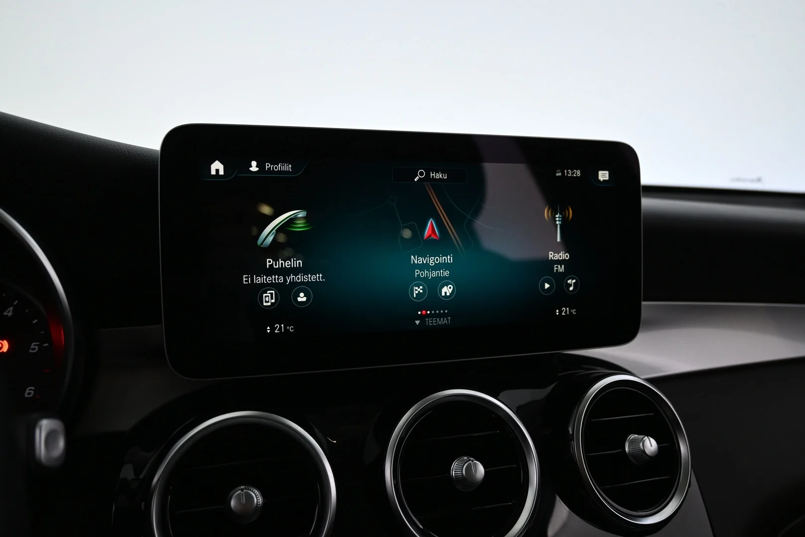 Car Image - 69MJJiXak27ghiBgAwn8EM