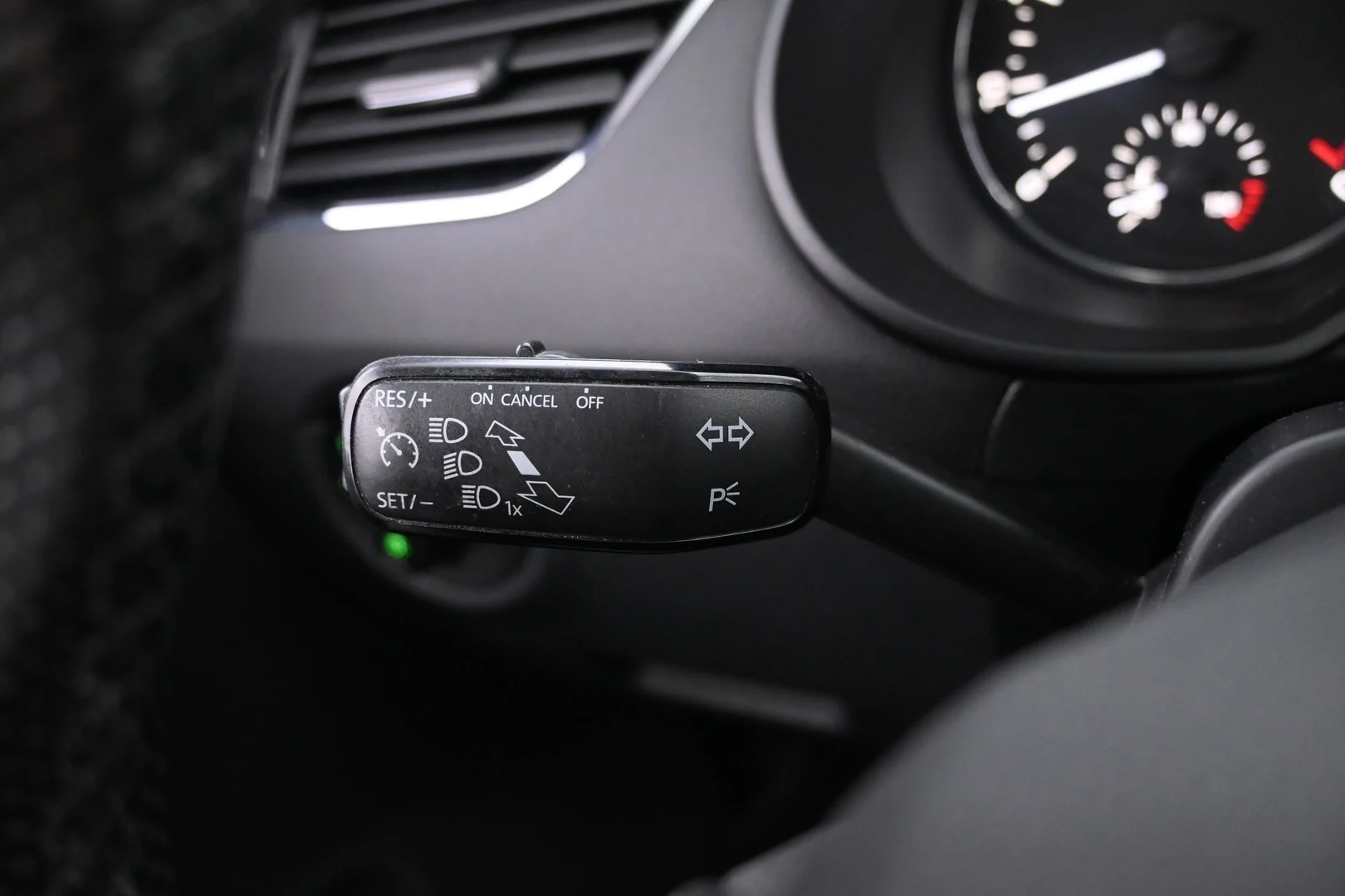 Car Image - 7xfG6Q36RkBtE0JM9B11Ft