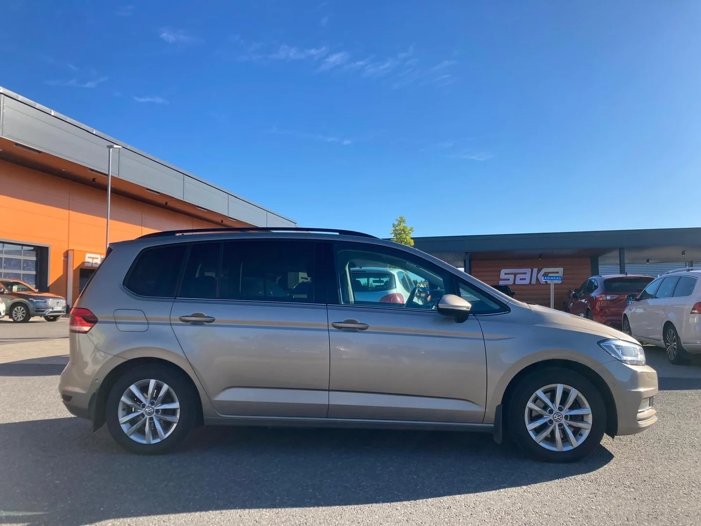 Car Image - 1rFwisQAn1PCehNvHKenh3