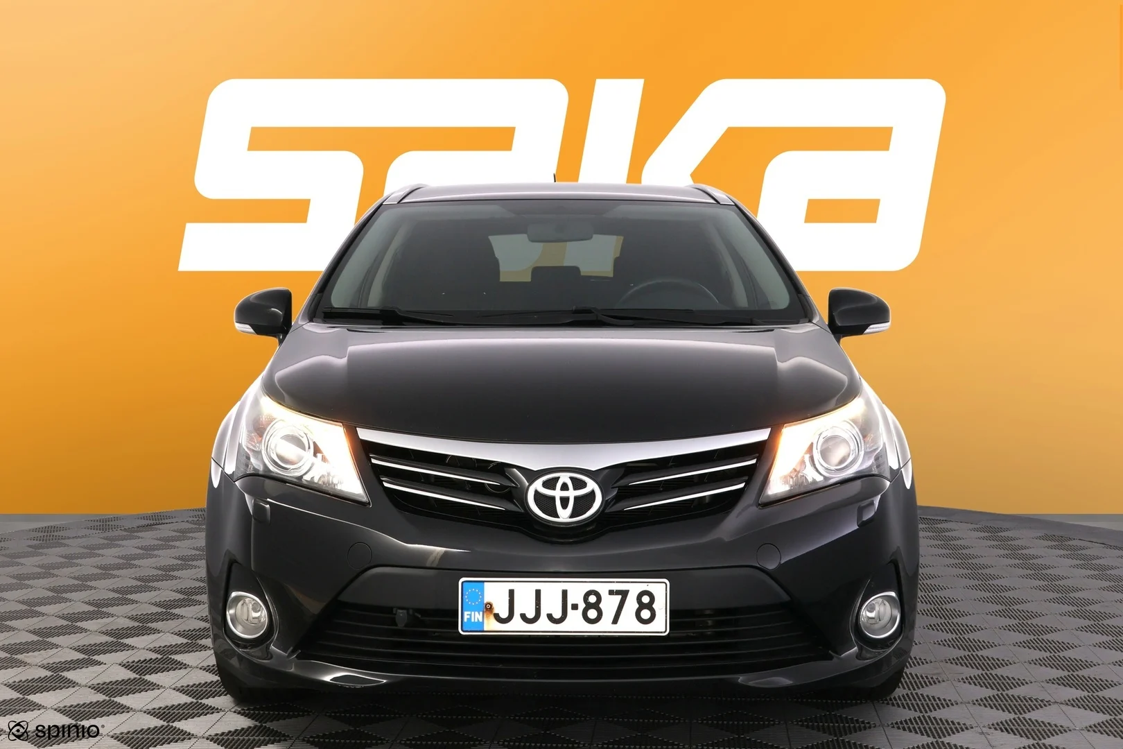 Car Image - Kn3QfMfeQZYuOOrU9DrVO