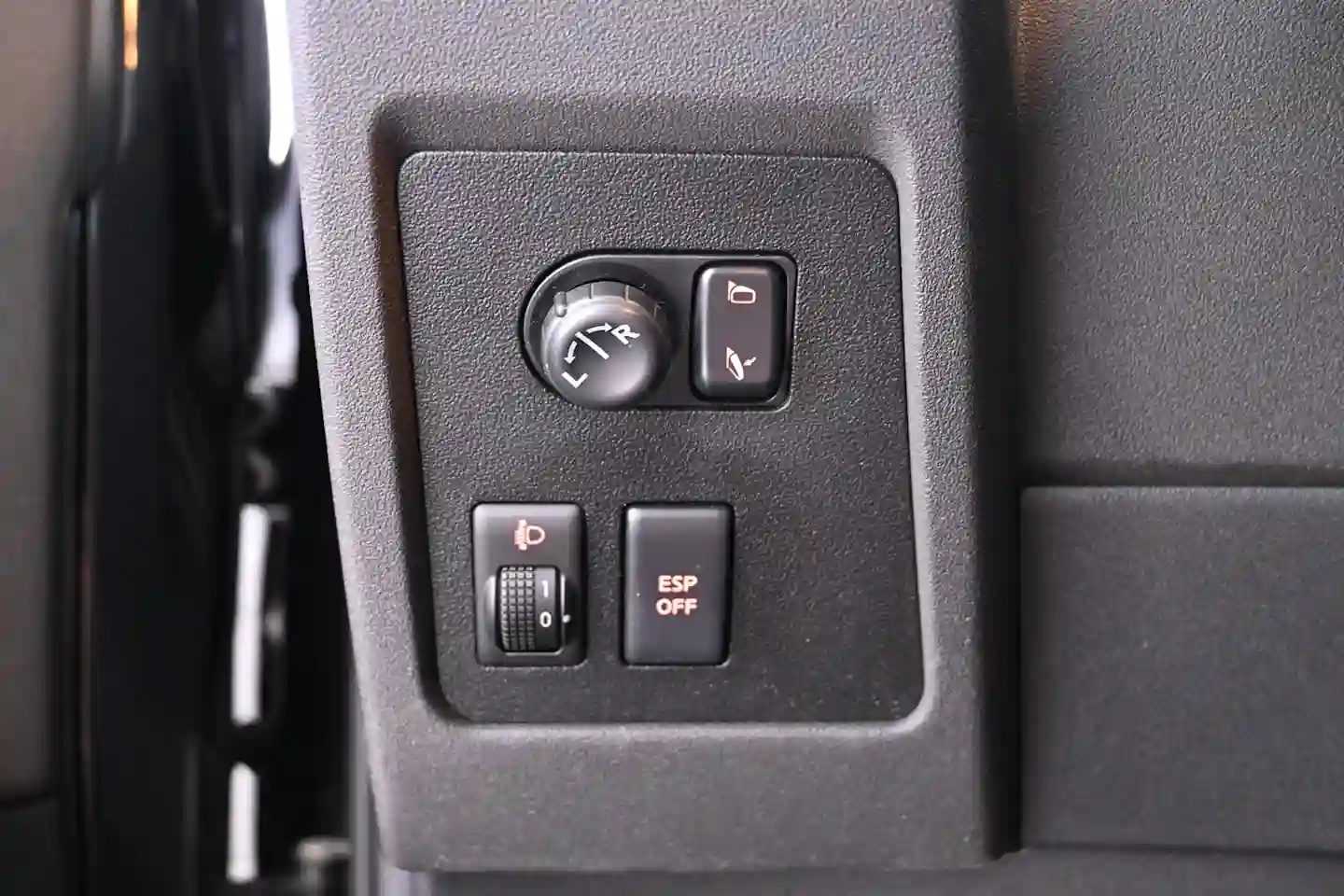 Car Image - 5Iq8XVcoJ3NDA5CDxuiECu