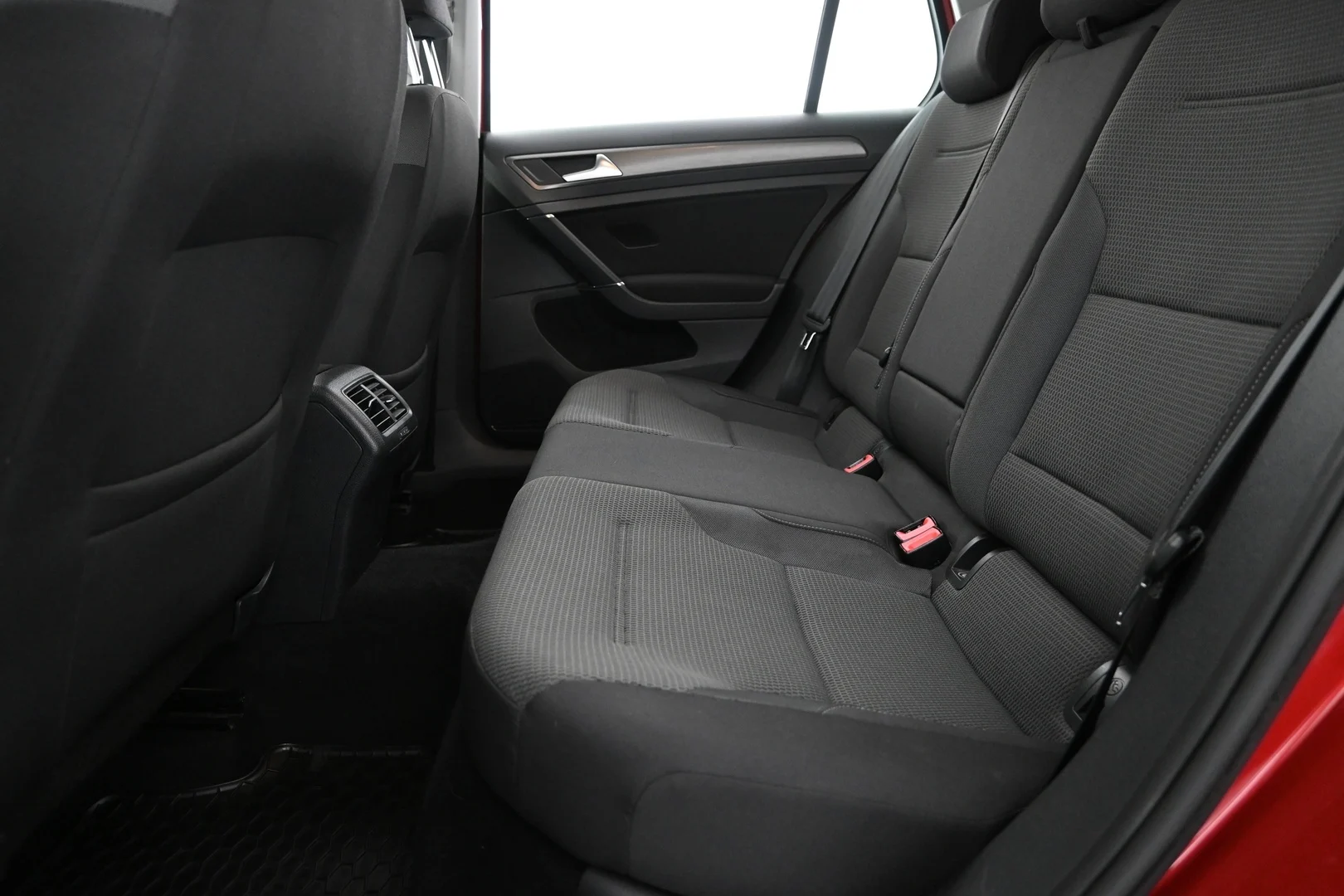 Car Image - 1YM5IqqaHAzxLiLRCtVsQV