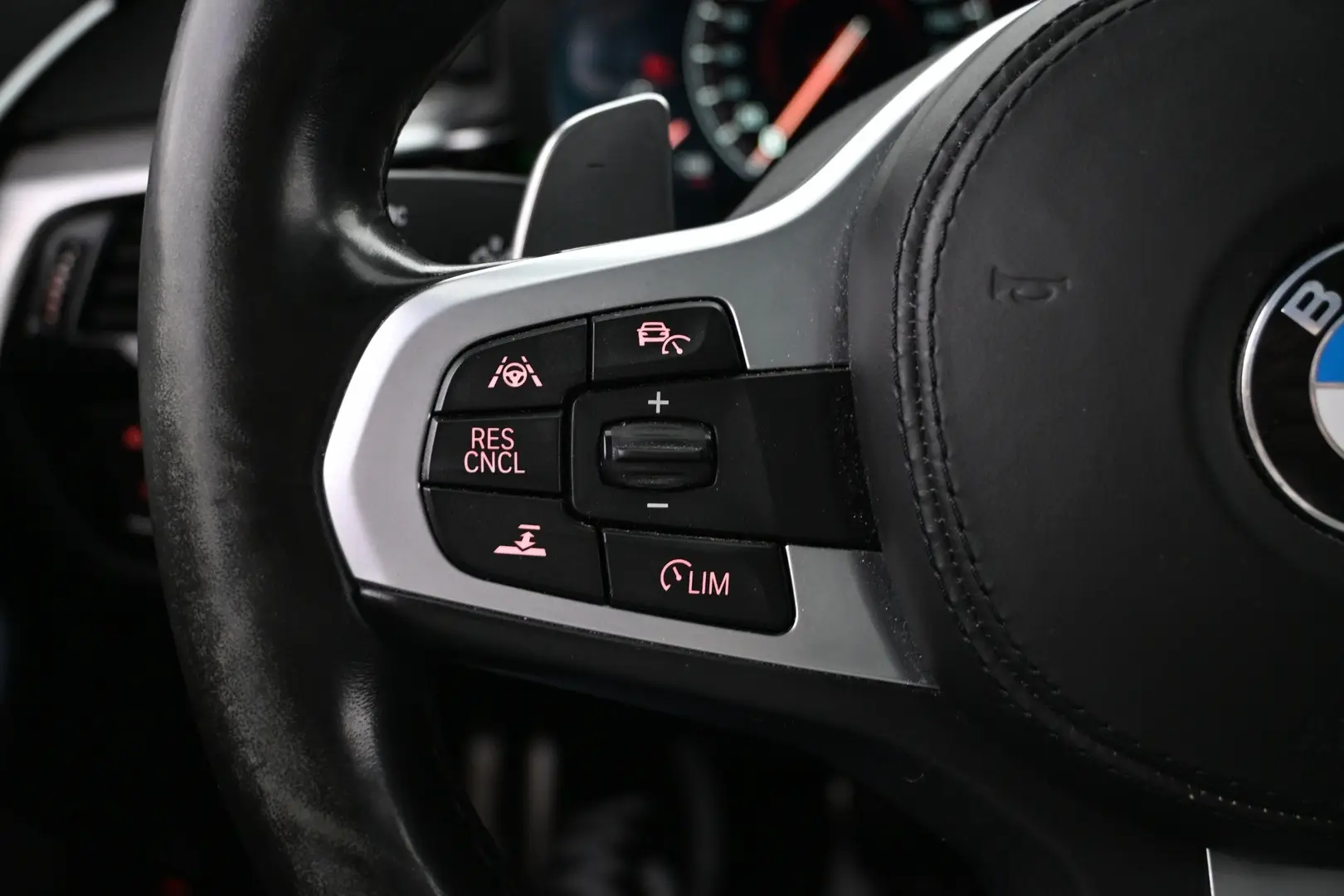 Car Image - 7pcbJFQmL7XLgF5rJRMe7c