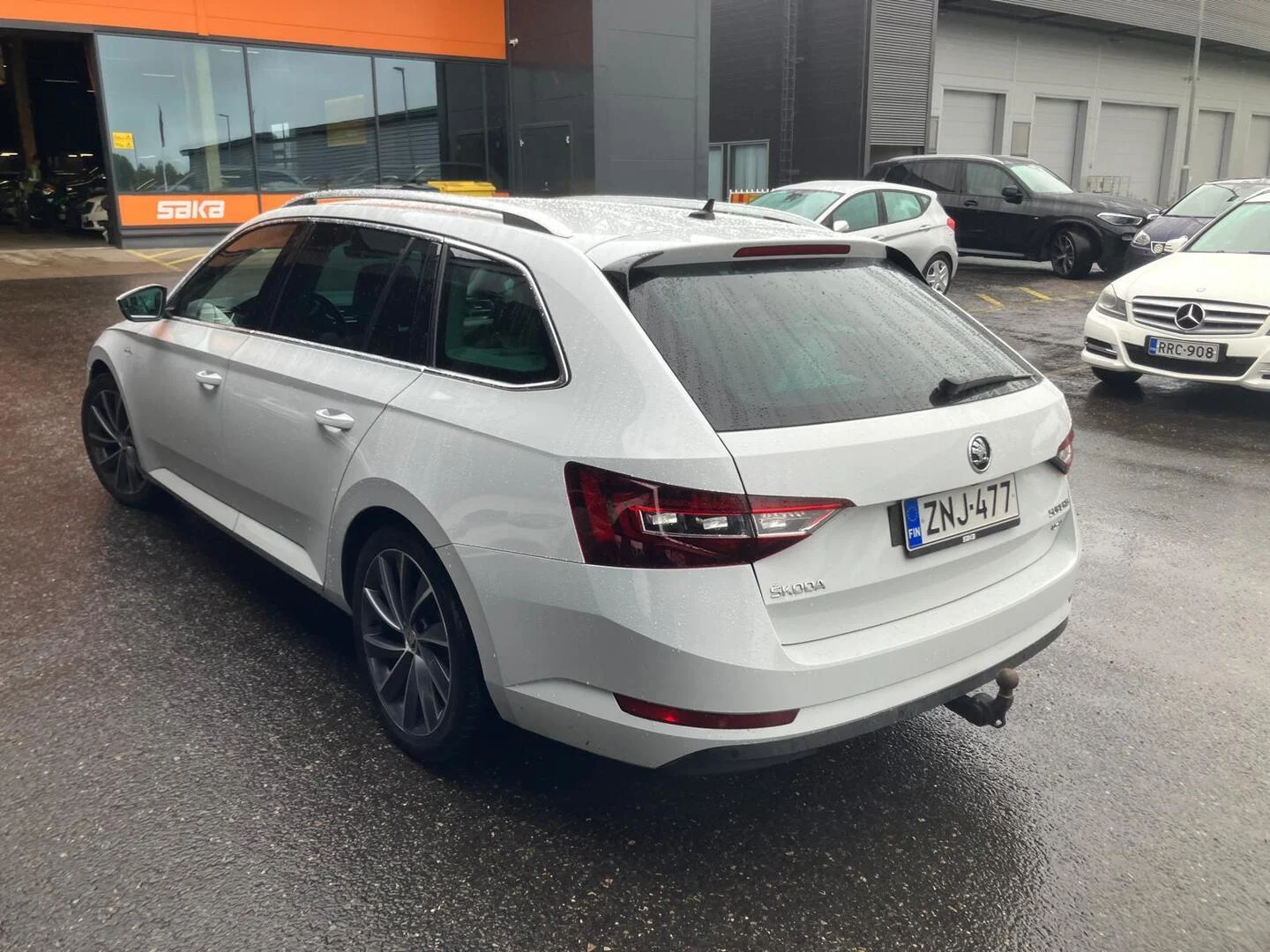Car Image - 6w7rXsOiQEfVDmXMfs1DWx