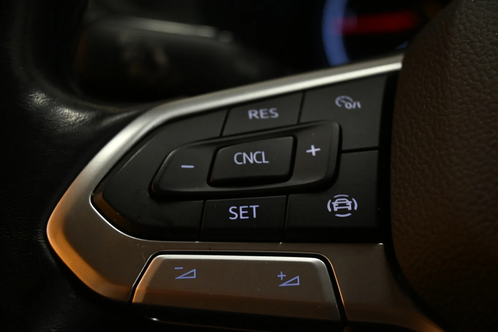 Car Image - 77qnMrnyKHouhjyxSmXCi9