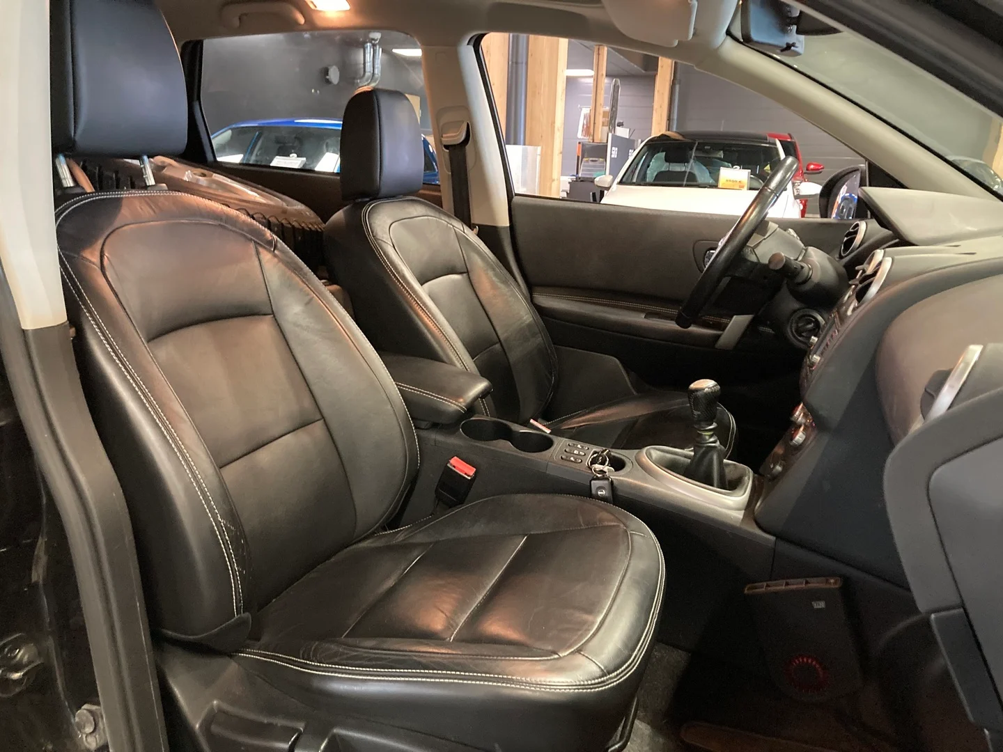 Car Image - 3YM91IeLSx1TlDHwoe6DGQ