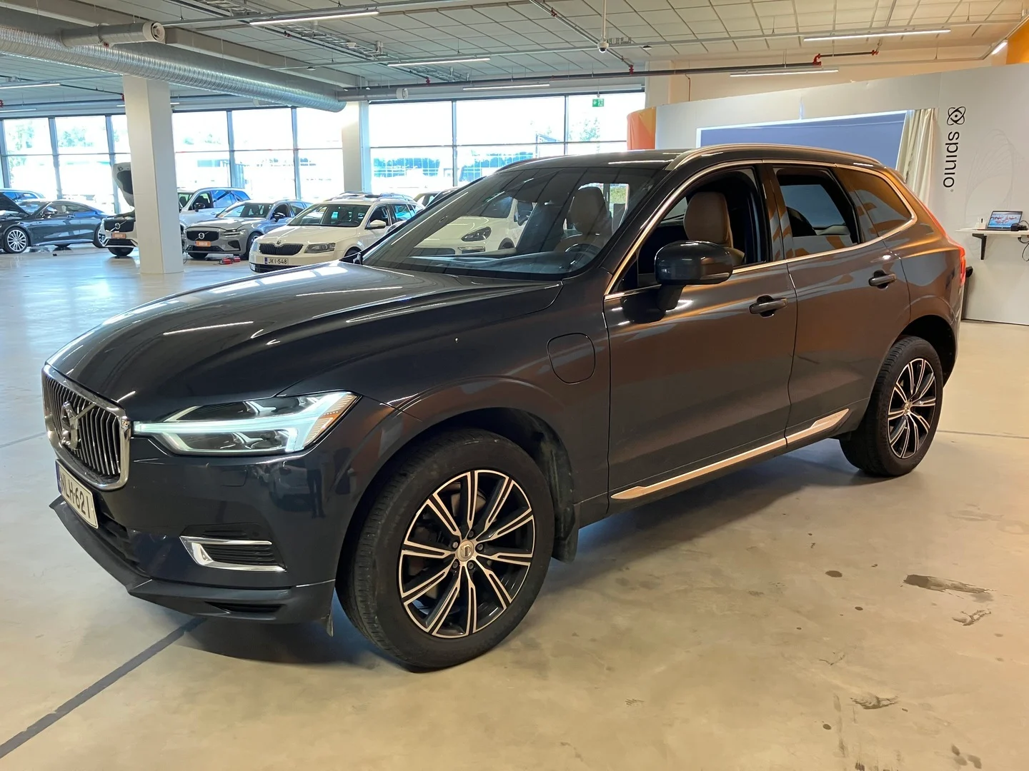 Car Image - 73nZIVg9RRHExzNzz0pv4E