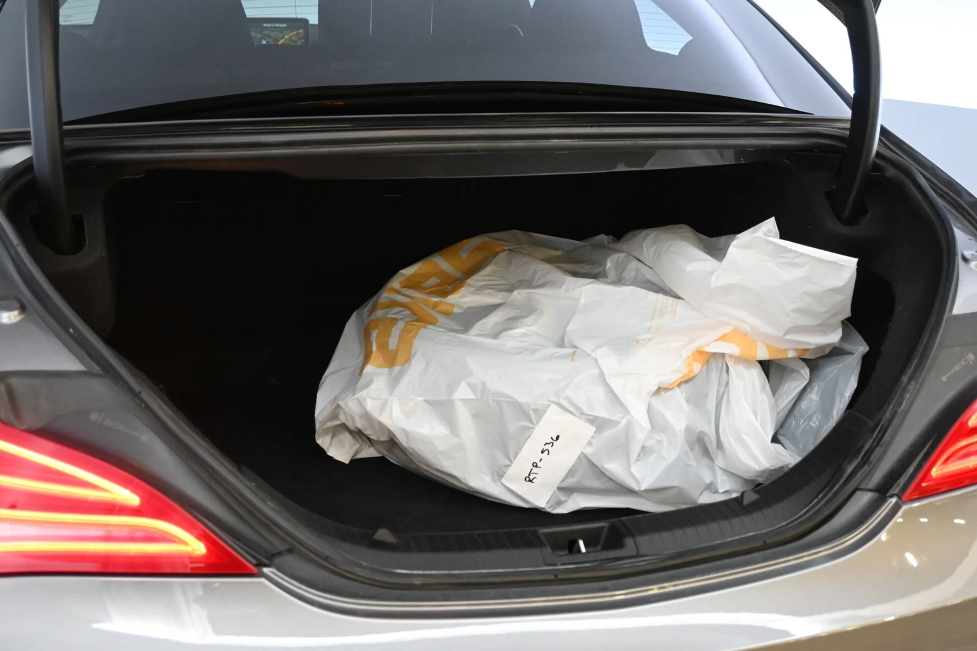 Car Image - 7JLQMCgYcIGWedfLsZyRlS