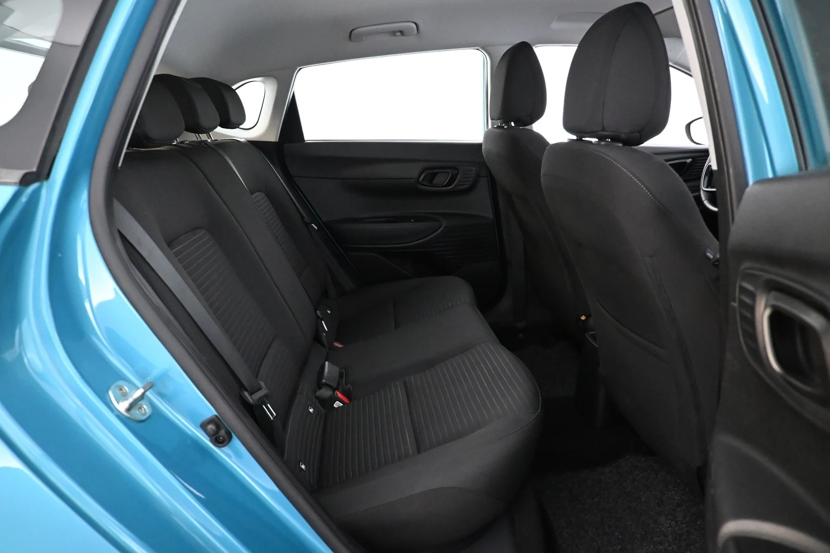 Car Image - 1wBgZhVtKDEKETIwnegkHW