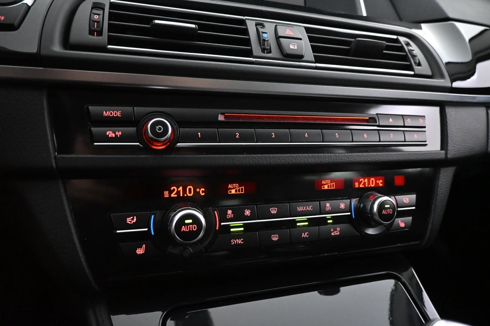 Car Image - ylDi04j1MnHKybXRwRsz1