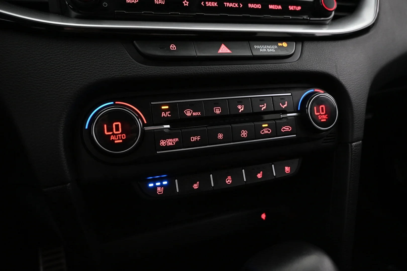 Car Image - 60d5cS7XGvJtjFBf87bi9Q