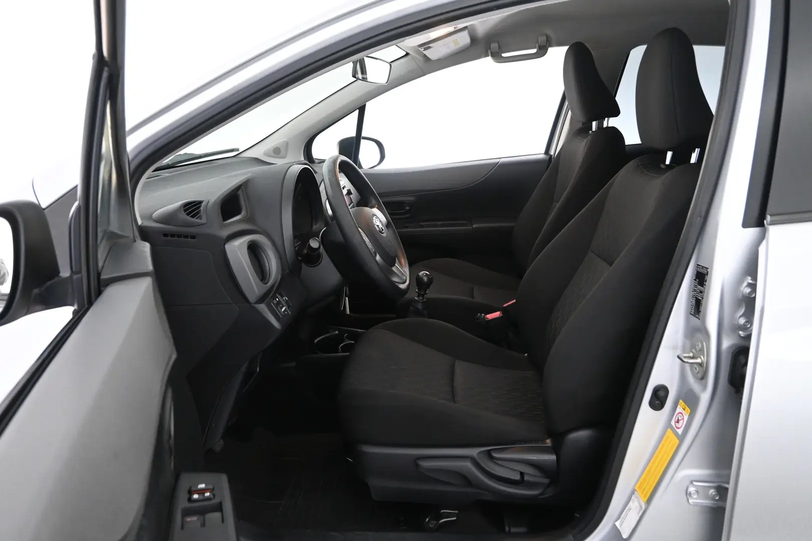 Car Image - 514M4YuShG5S5C626I96SL
