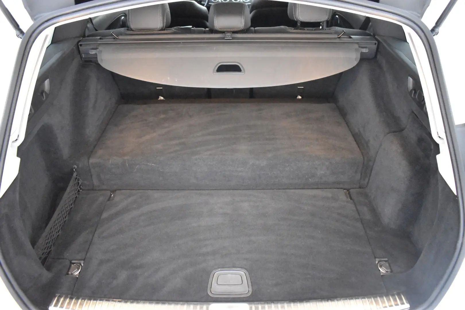 Car Image - 59yOnBOSQyj6r5CyfC3q3B