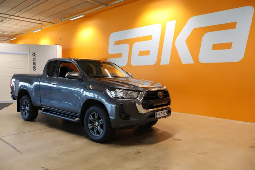 Toyota Hilux