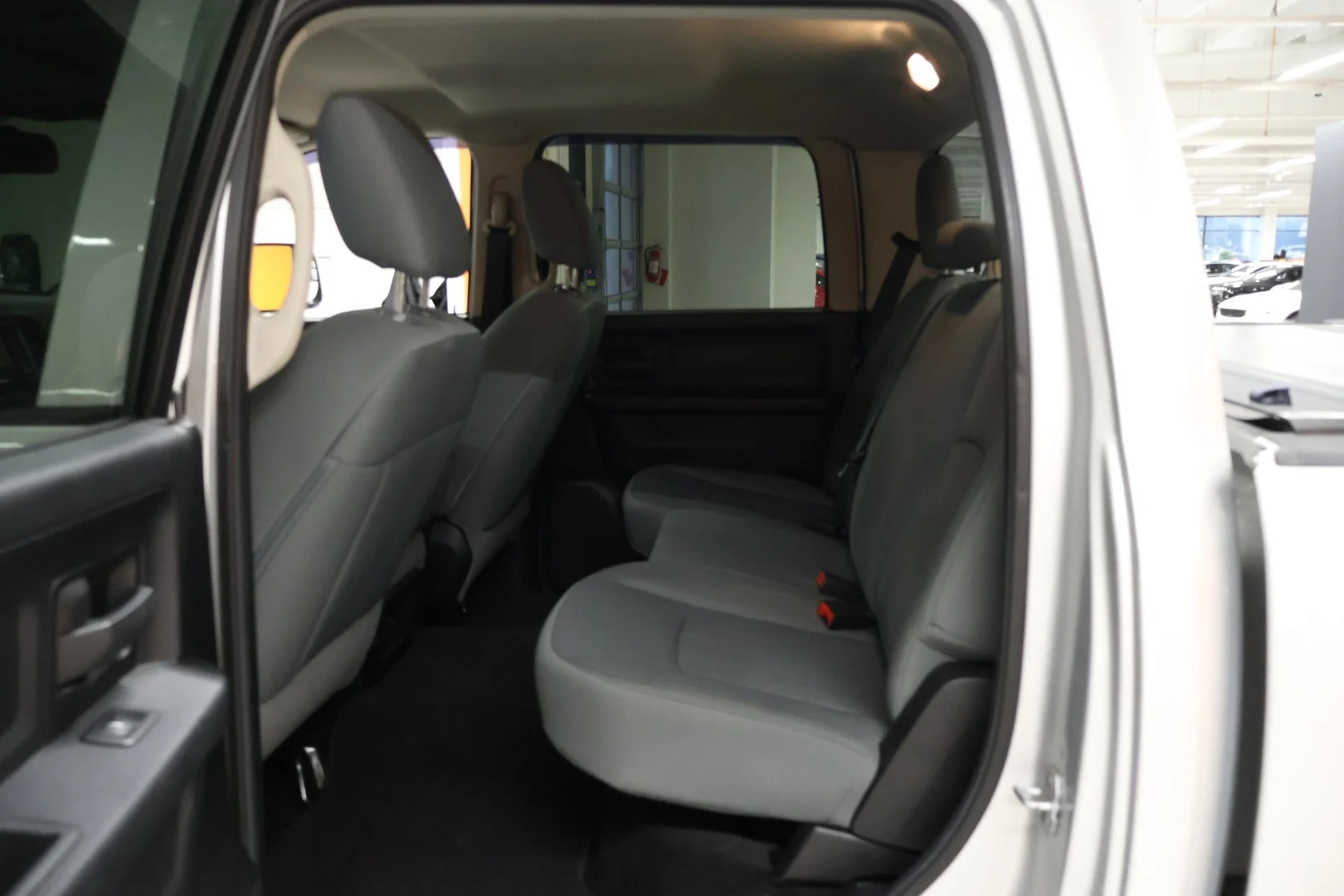 Car Image - 6qItTt50AlyiAfBUHX4DpZ