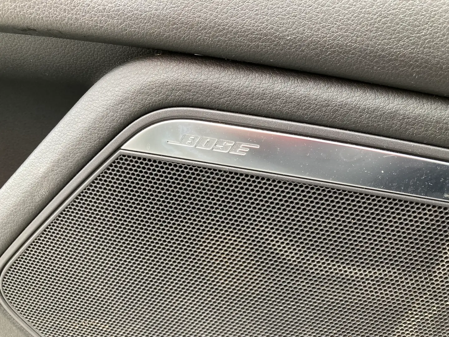 Car Image - 28AZoKkOfLdbVYApqUvyqu