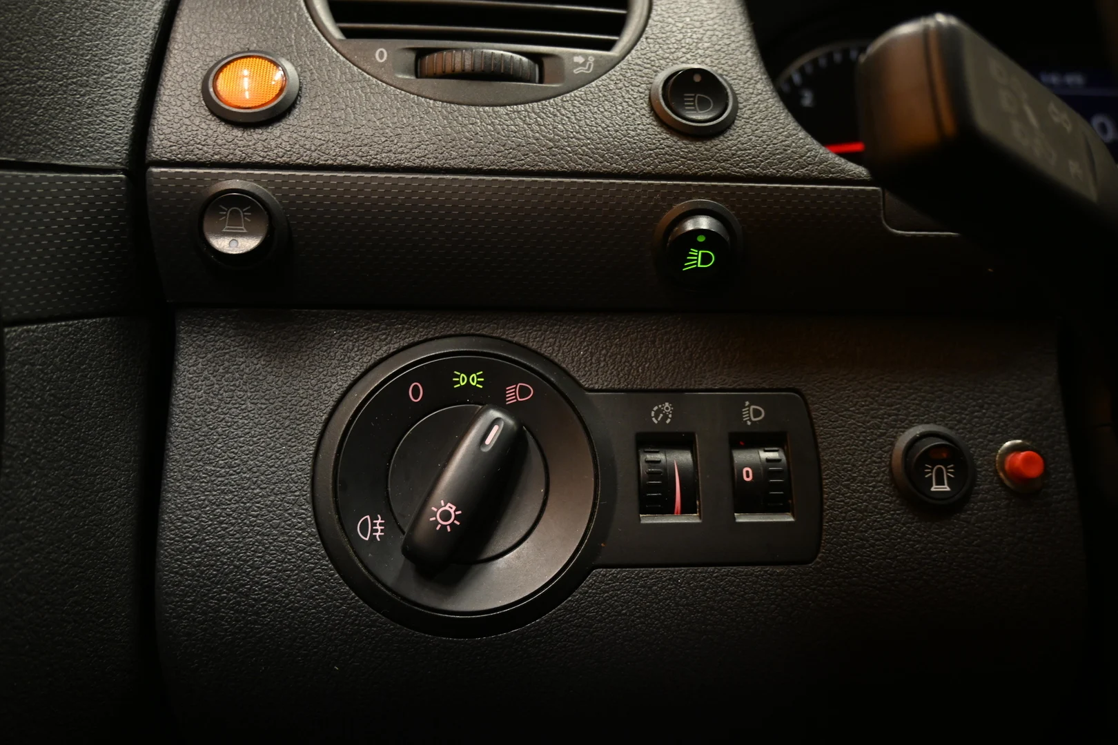 Car Image - 6AMBTwfPpZvoCkHsWQvMOE