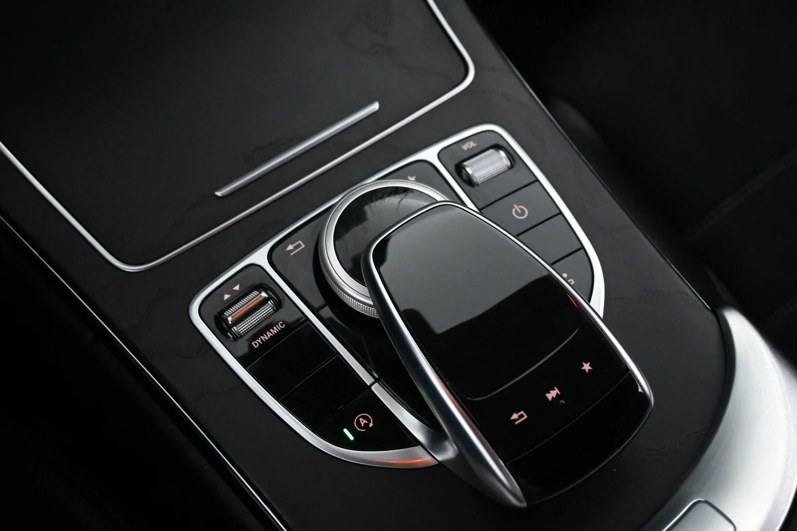 Car Image - 39WdJArrsdIxtU5tm0YrBi