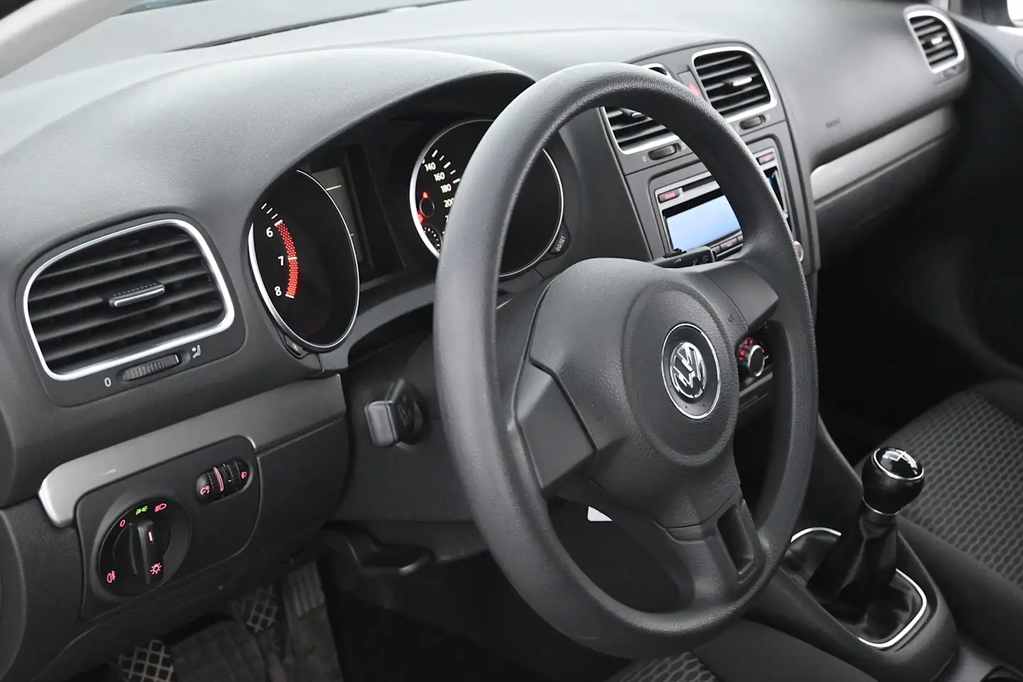 Car Image - 7sYhHNcGsKxfaZ0Xq9Hbkr