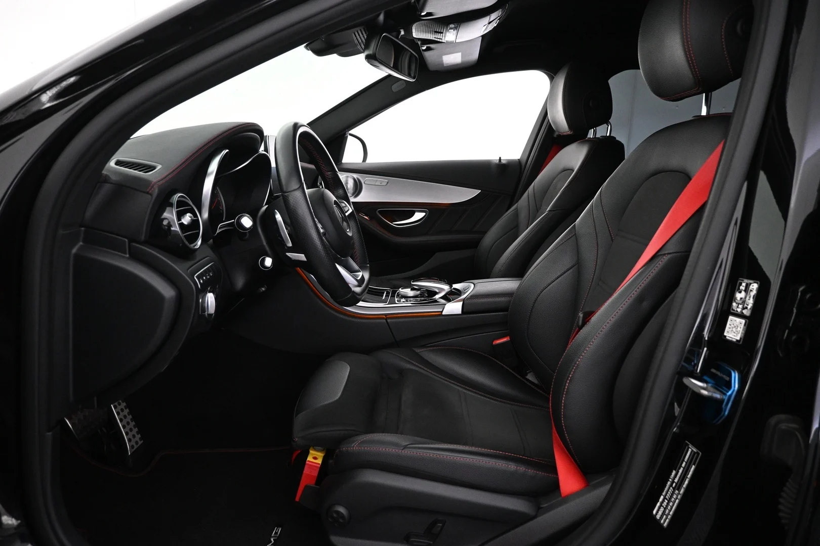 Car Image - ghV4Pdp4vPHql7ponLNp7