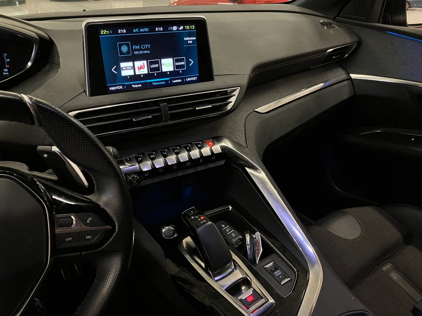 Car Image - 25dABaLqqinL2fAA3E7RG8