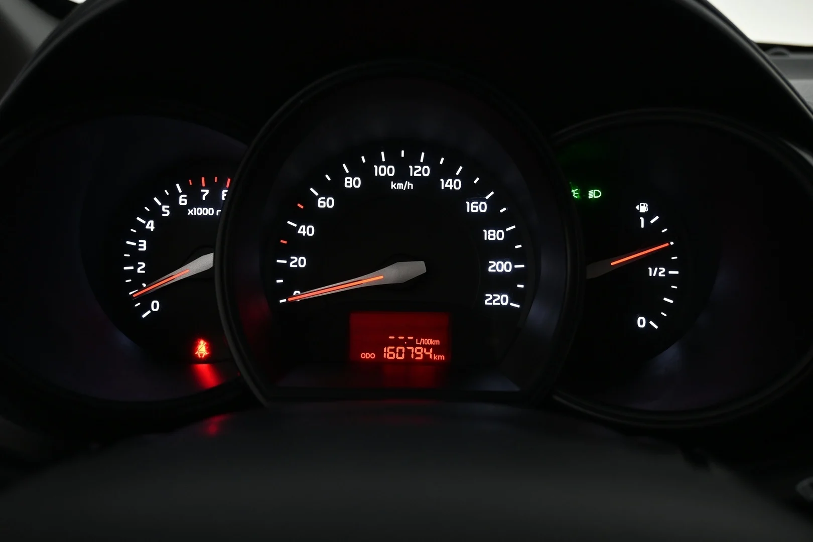 Car Image - ZUdfaHKnE8dPb2IS2j6w1