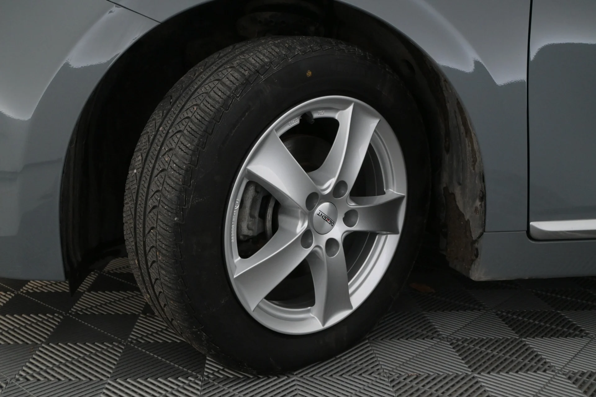 Car Image - 5rVG5nFMImOVRPPoKB9Te1