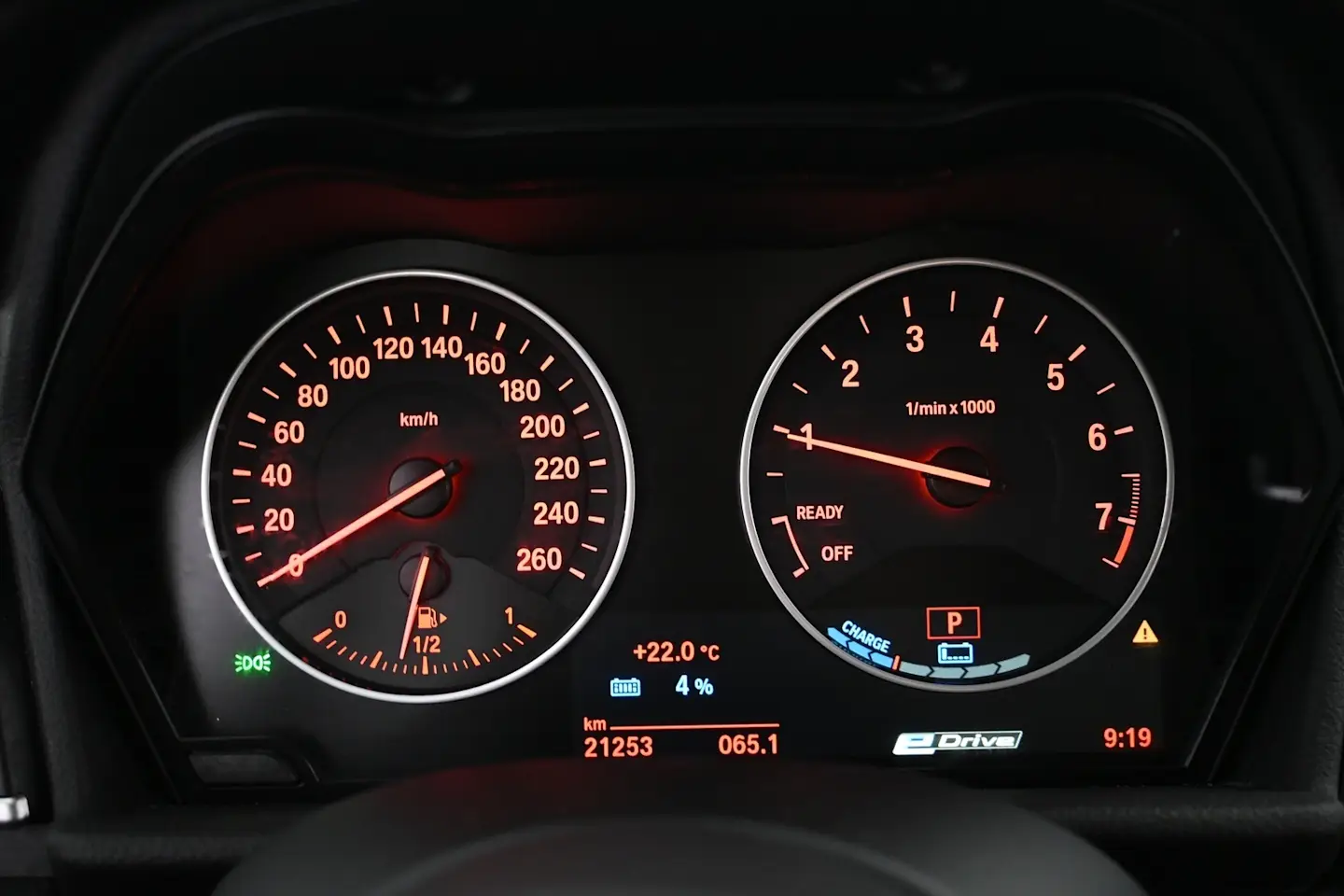 Car Image - H1YQmq74JDPdRqFPDcLr2