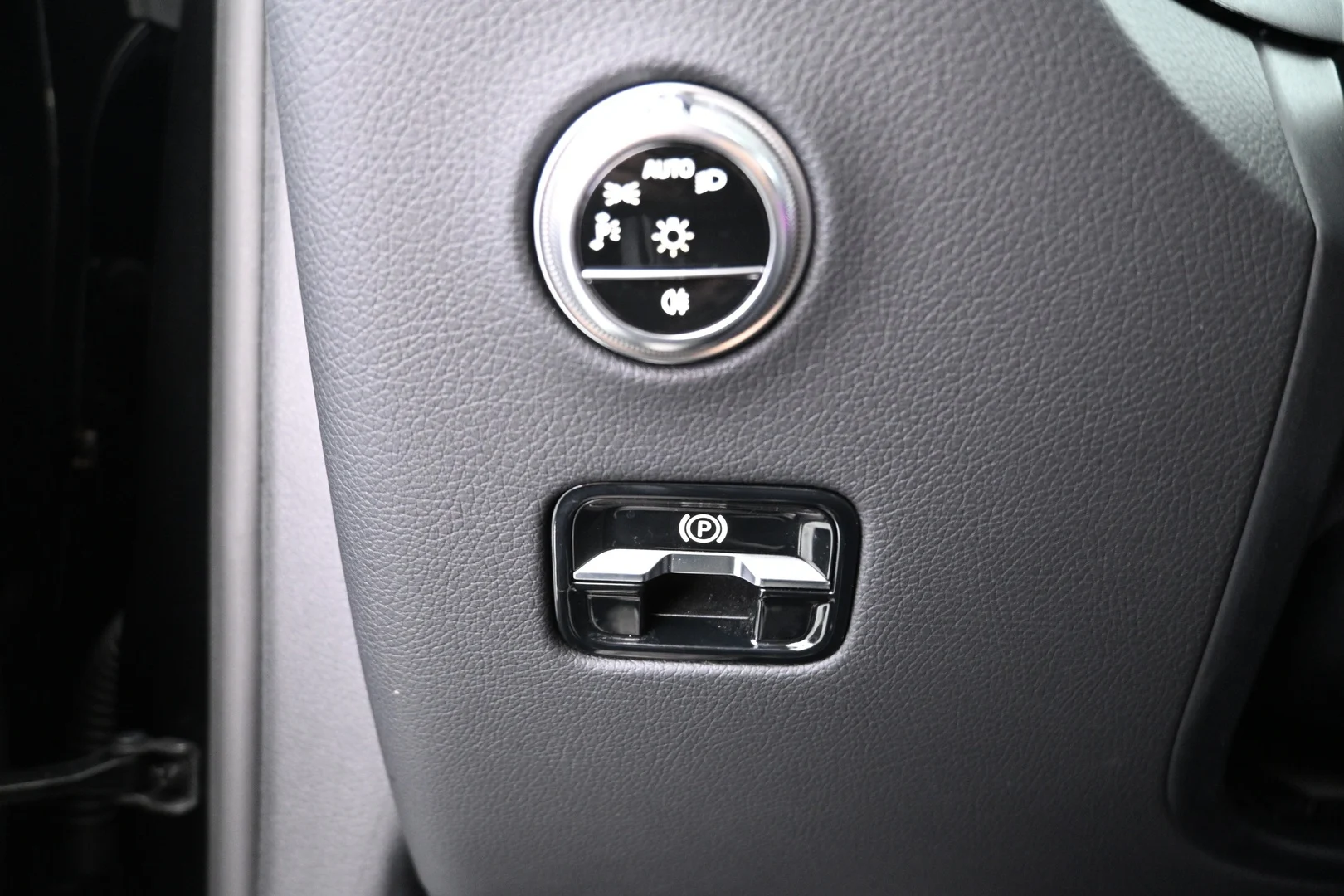 Car Image - 4lo4hXRVFUDwZdi1jRBWcy