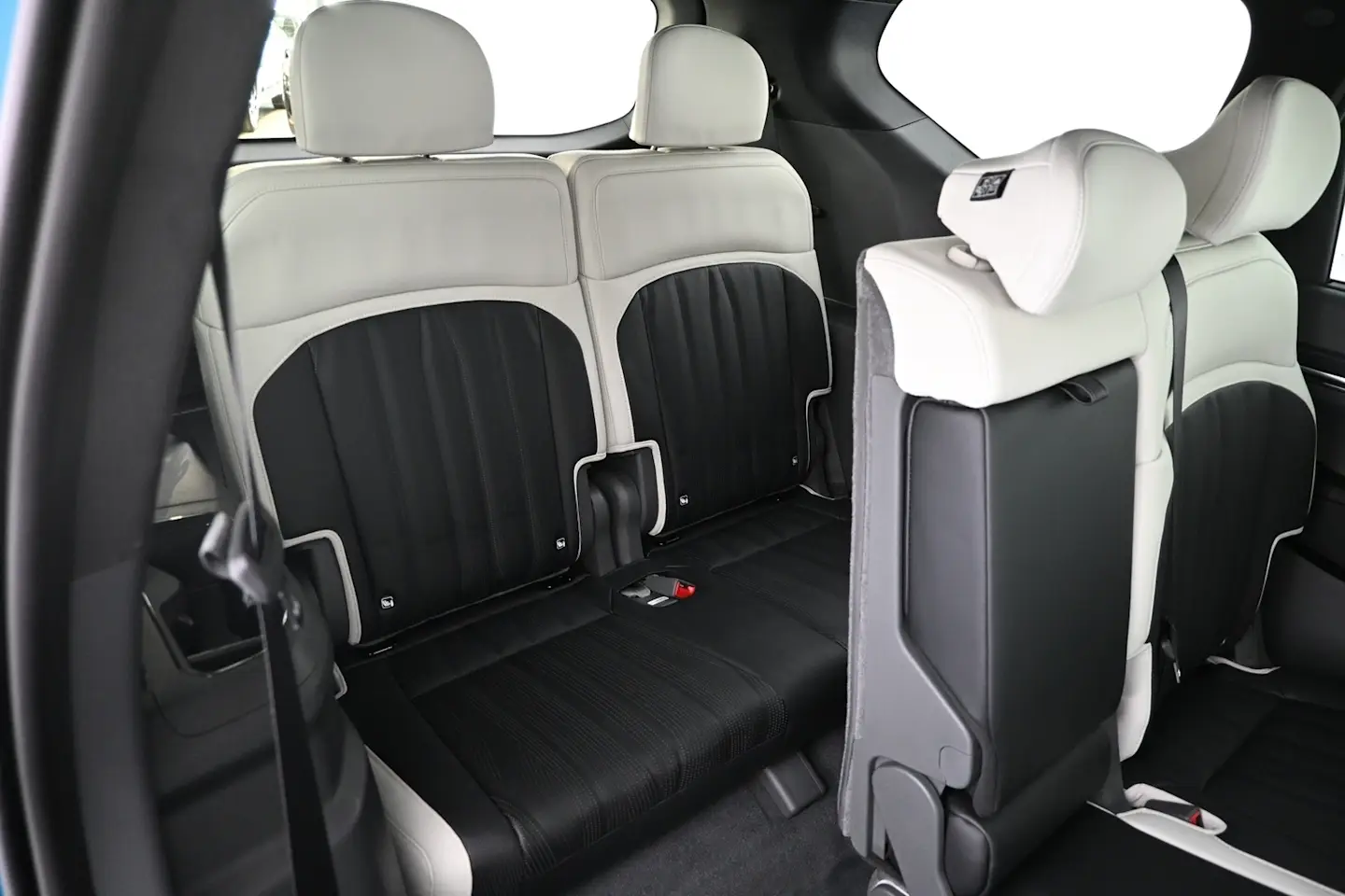 Car Image - 31ZbbmMQNUjQda4Achbdnb