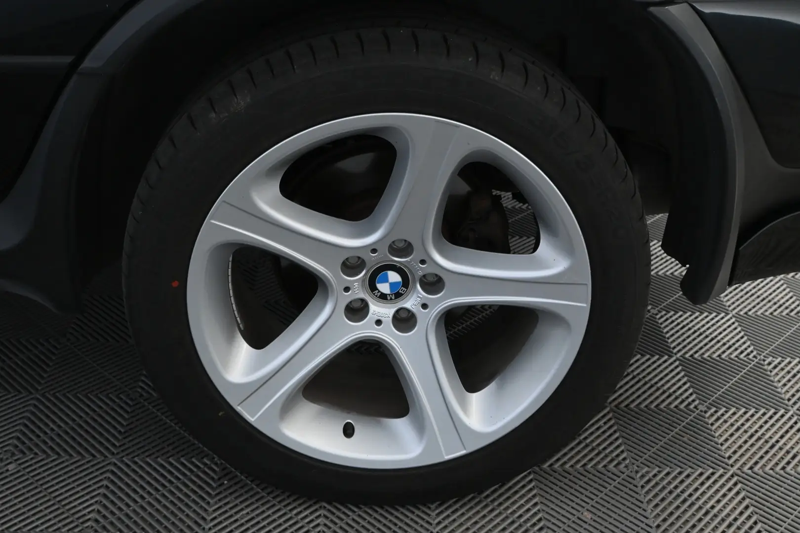 Car Image - 7b5Qqb0CEqB88DmjdUu5iu