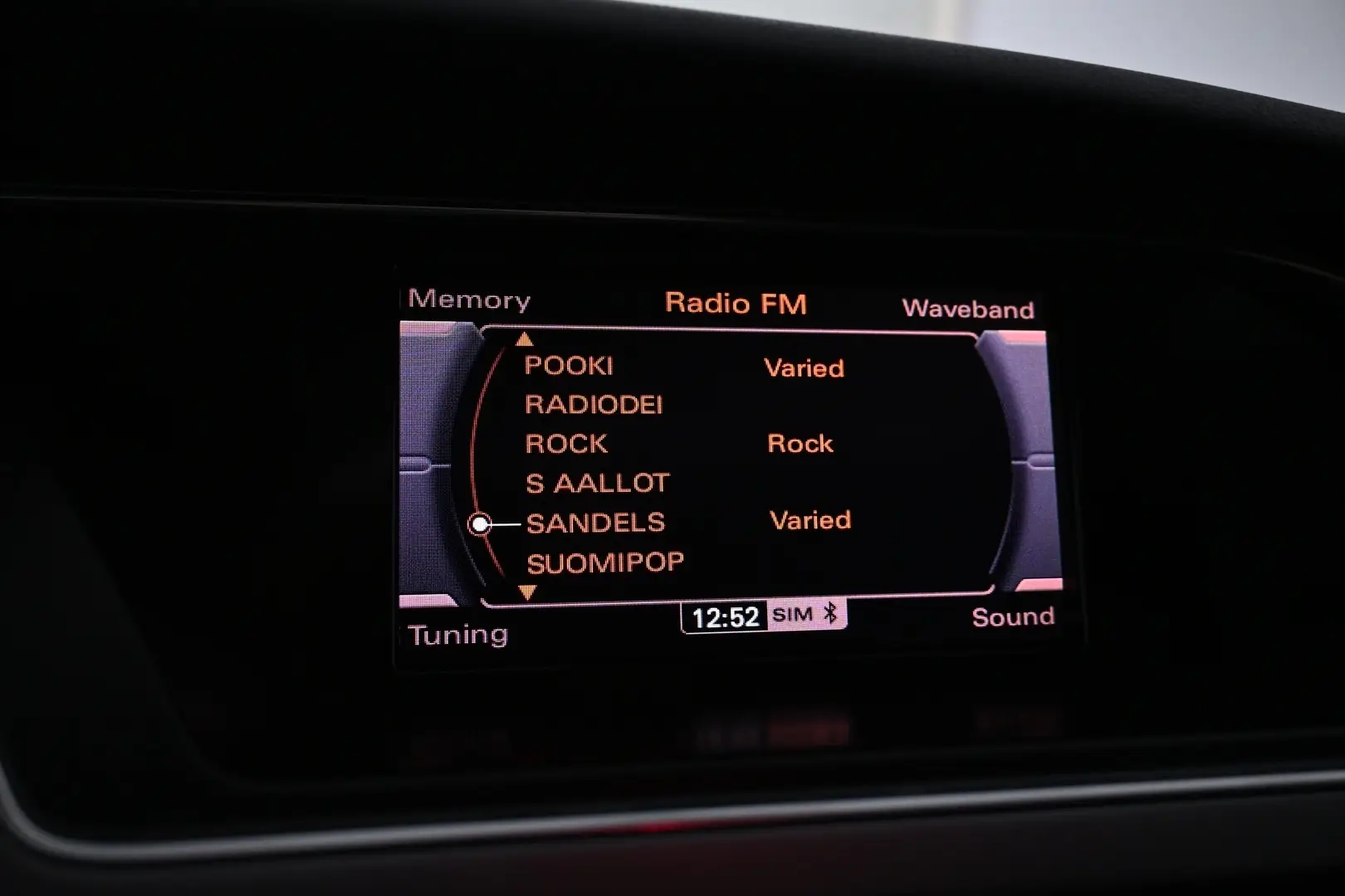 Car Image - 2zQ5M5AU9aSQ8pnoROfcgM