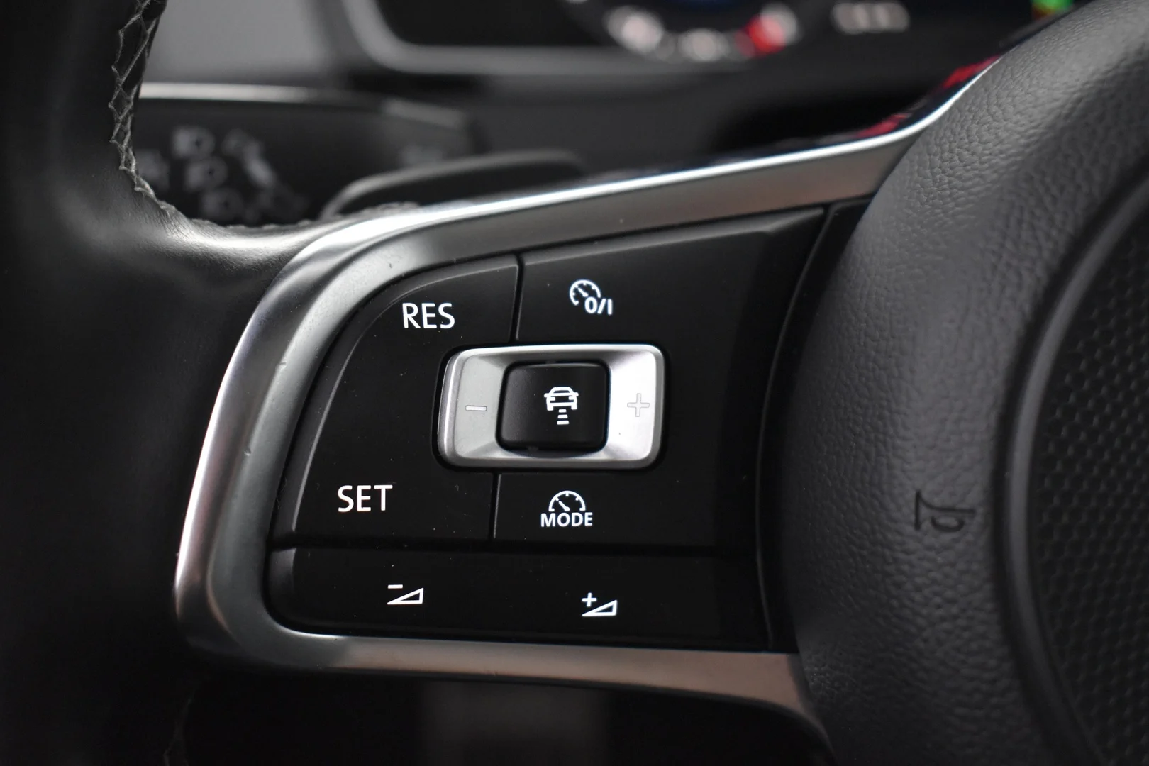 Car Image - 2pai29HWUP5X9I6TNGUslb