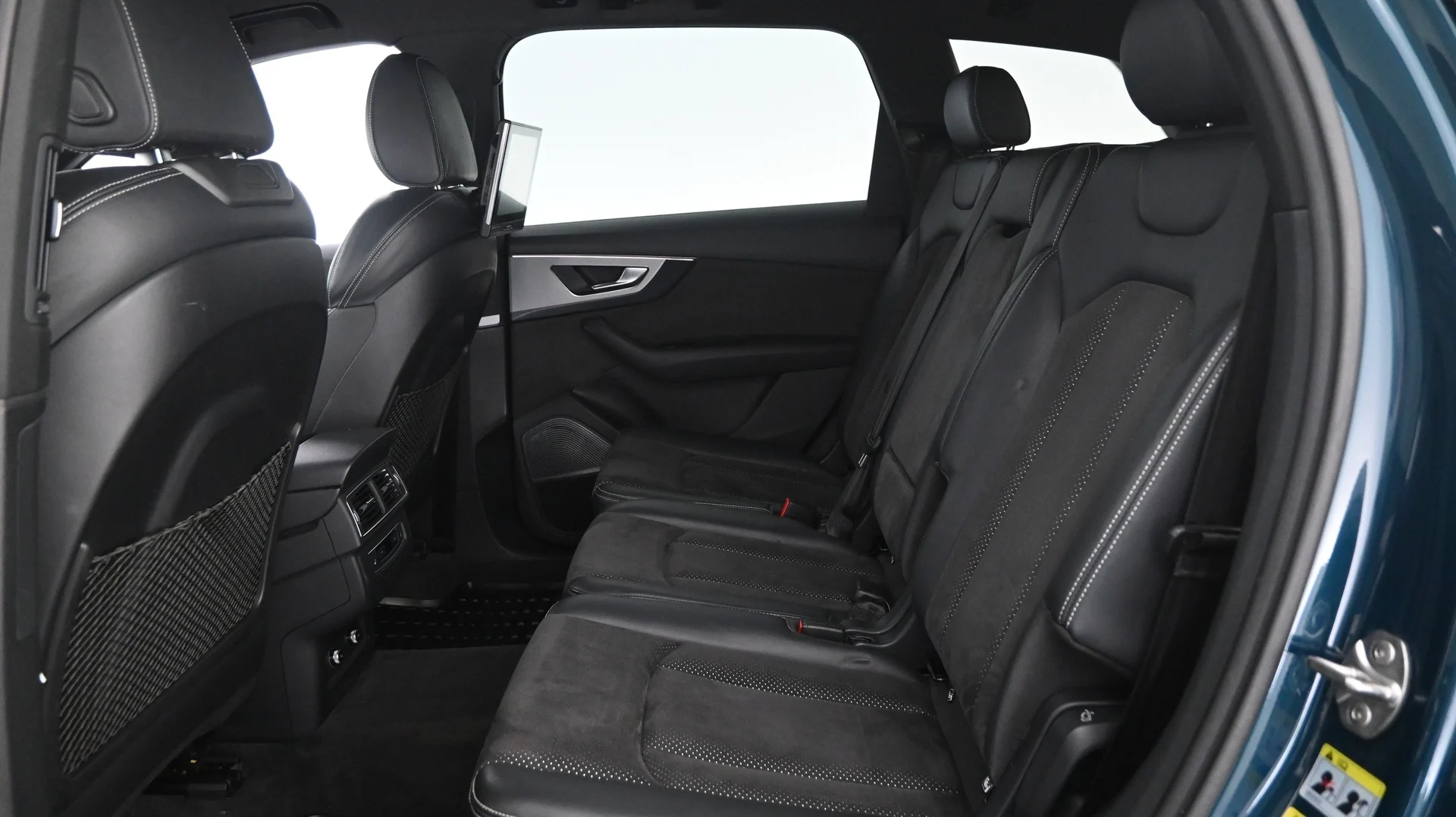 Car Image - 4Xk83Z99XhHfgFWPSx0F3Y