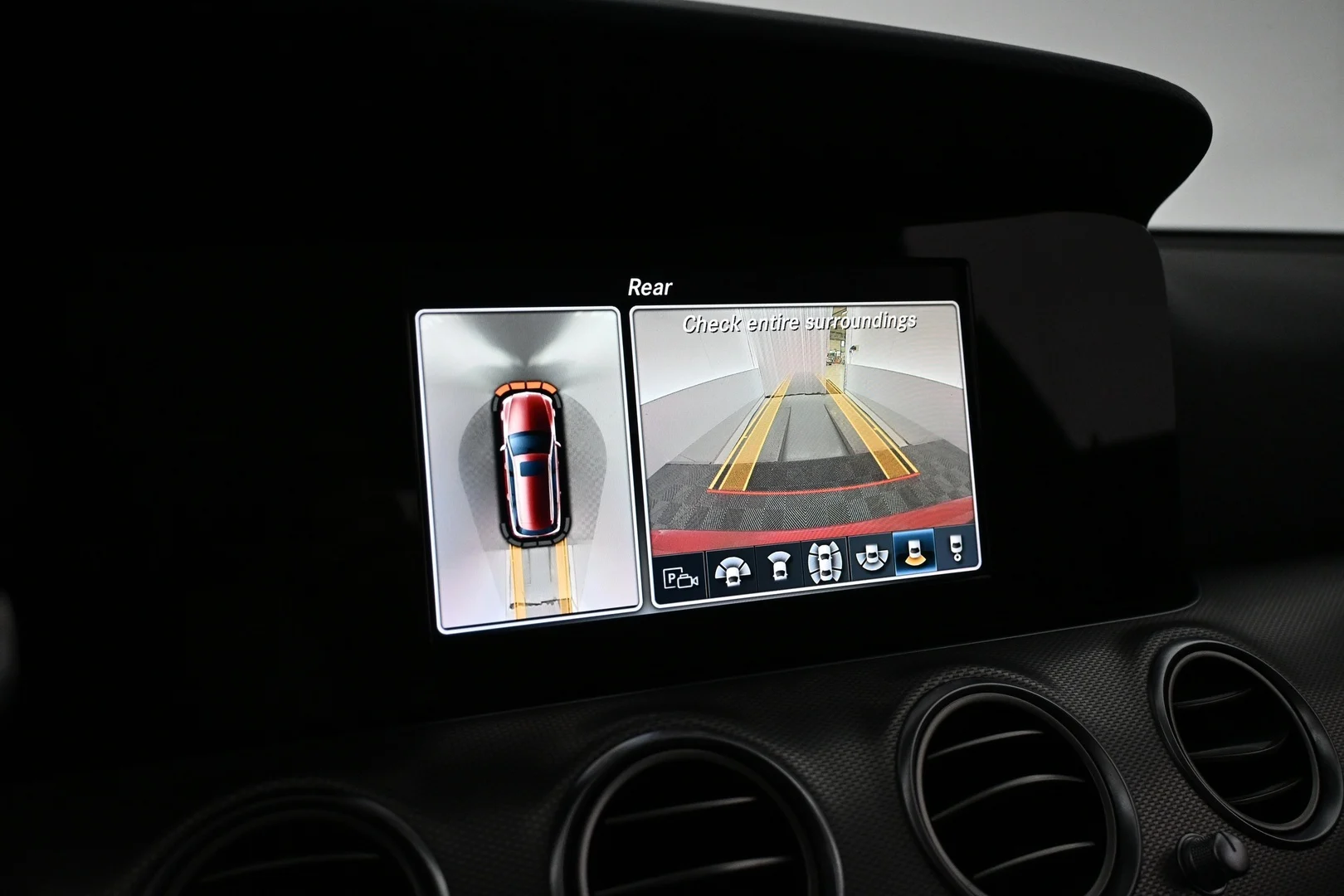 Car Image - BAOEur08I3QoM1hP5Yw5J