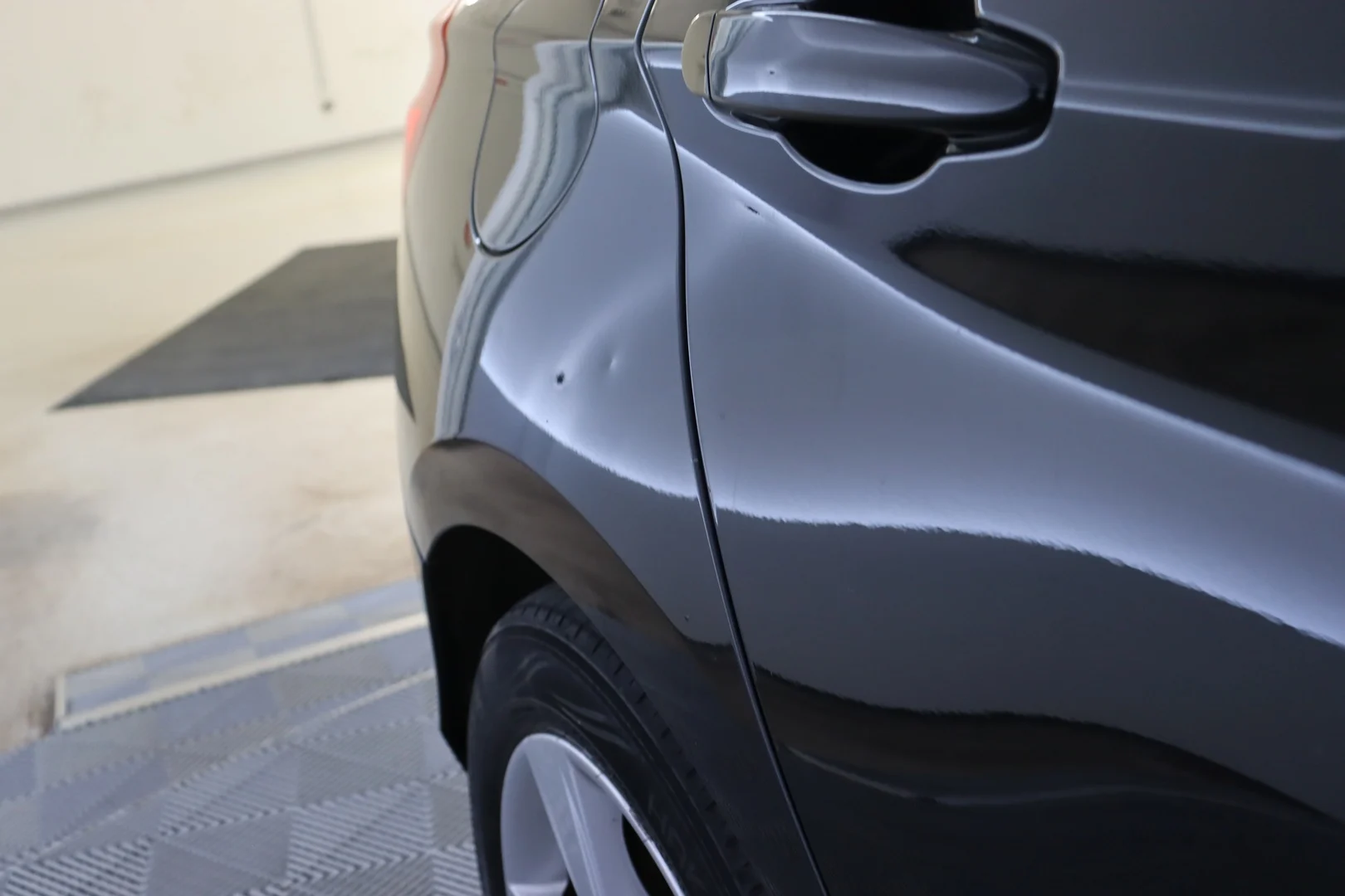 Car Image - 6d6TUMxwXGZrJgVIRv2c05