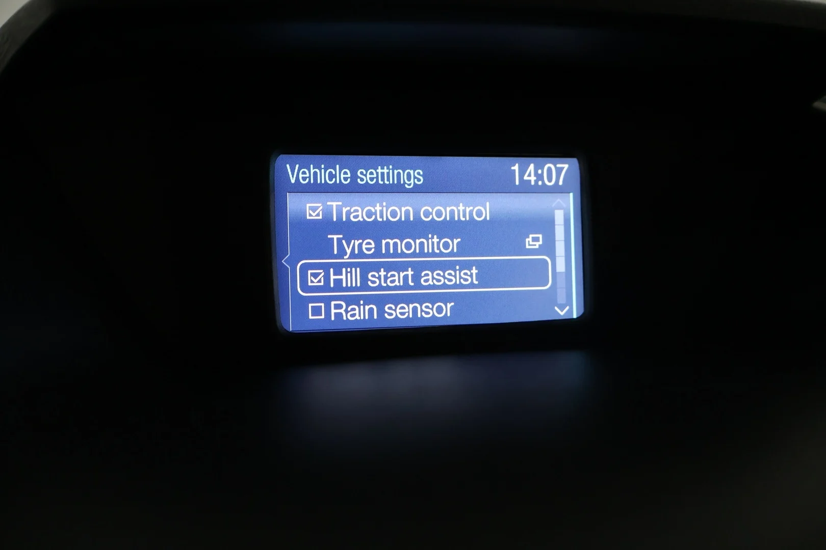 Car Image - 354Cvetk2cf1q7X539mDZb