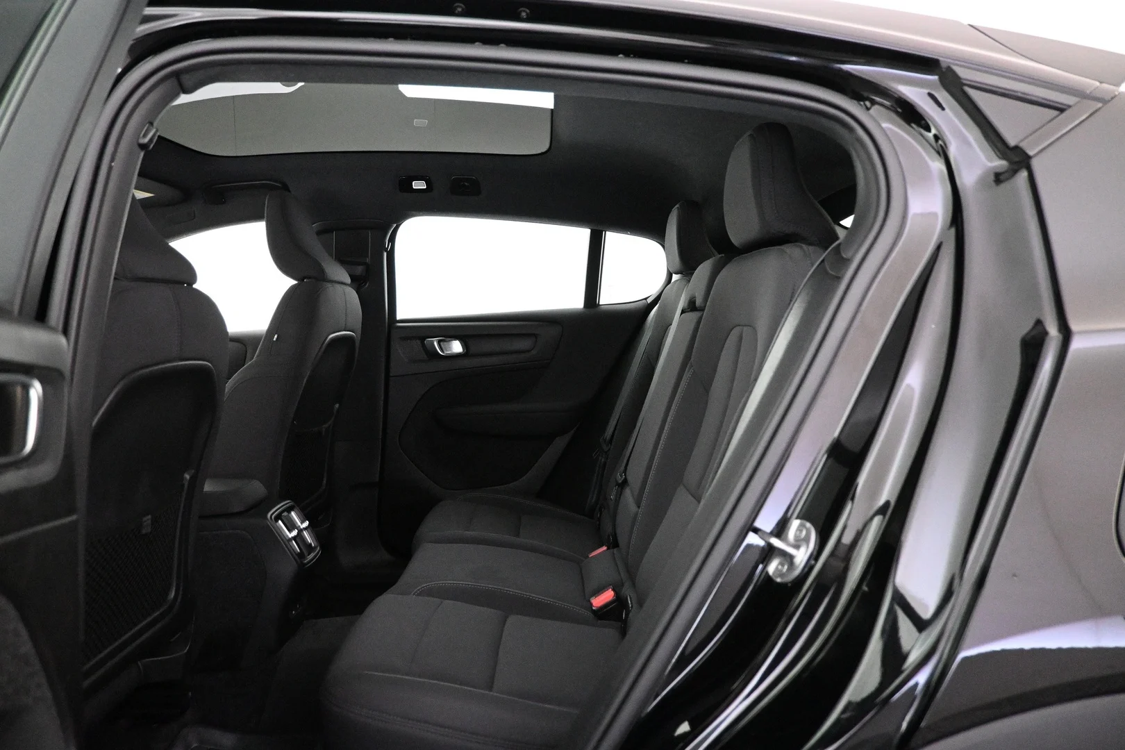 Car Image - 5ahwXkM3wurUkDDDPxl7w0