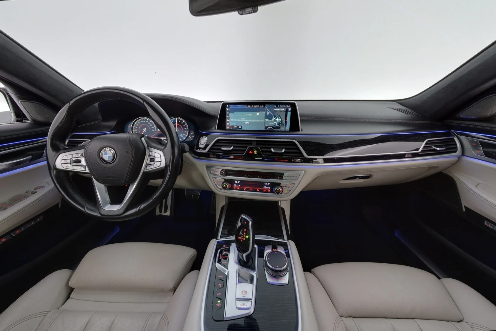 Car Image - 1QHtzGjWz9qRr7myJuM6tb