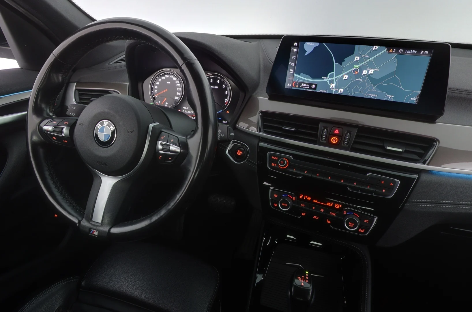 Car Image - 2uhWUnuCpmzMZjnxIF199n