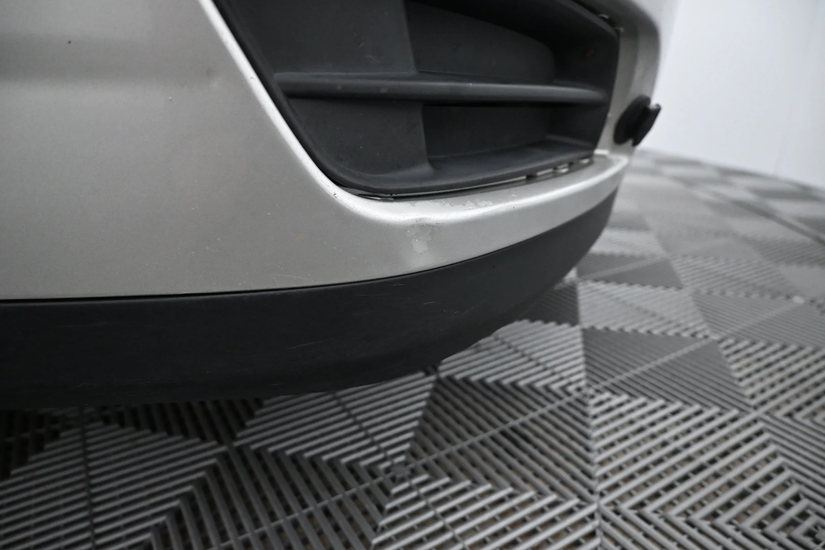 Car Image - 3tYQ5XJRSwBkDOFkwlieeH