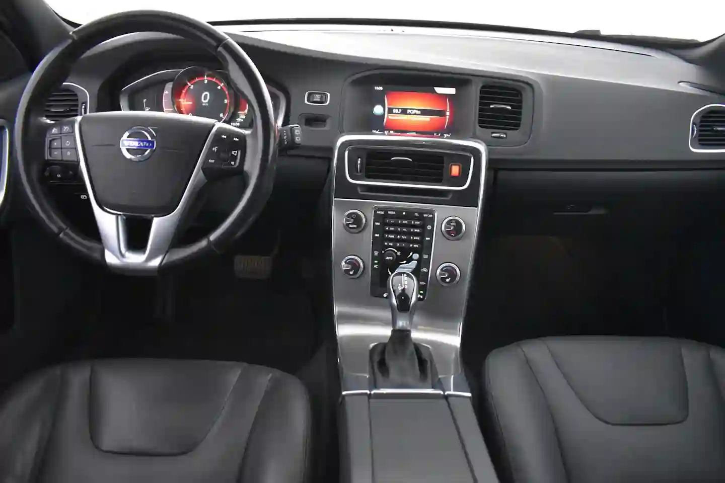 Car Image - 1ZuVUhEfCh3os8oFG9BIbJ